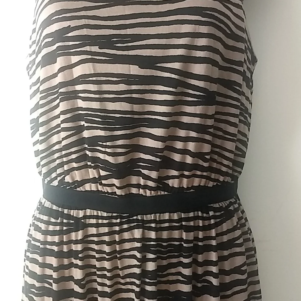 Loft sleeveless Animal Print Knit Dress